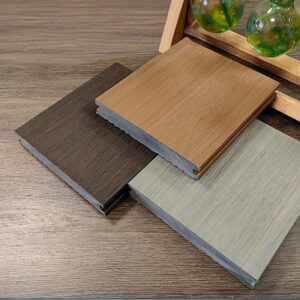 WPC Outdoor Decking Fencing Wall Panels Ceiling & Tube Wood Grain Weather Resistant 5-8 Years for Park, Garden, School,hotel